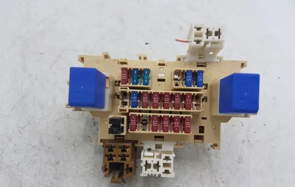 Nissan X-Trail T31 Fuse module NOCODE
