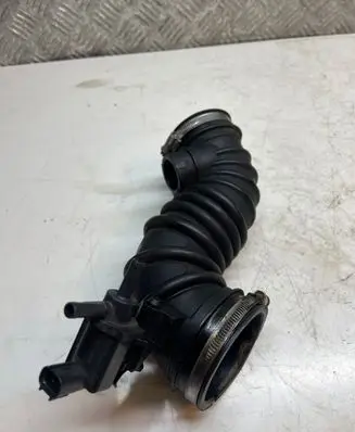 Toyota Corolla Verso E121 Air intake hose/pipe 1788122130
