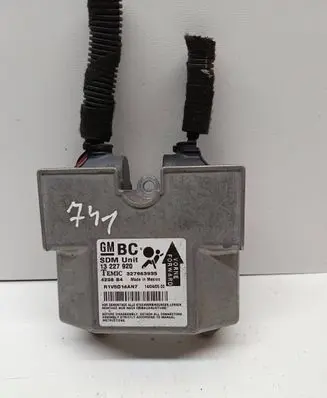 Opel Zafira B Airbag control unit/module 327963935 13227920