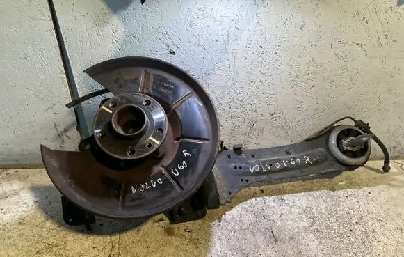 Volvo V60 Rear wheel hub