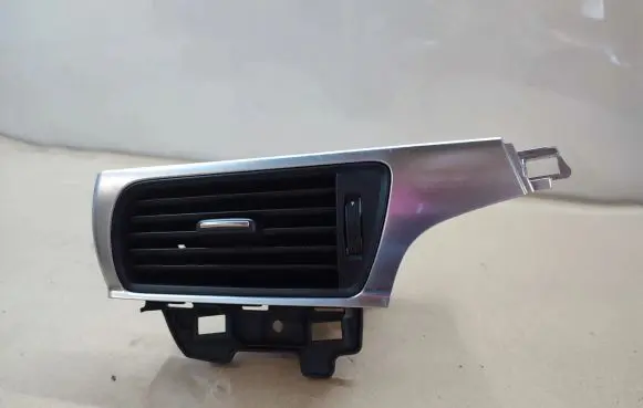 Audi A6 S6 C7 4G Dashboard side air vent grill/cover trim 9026100R