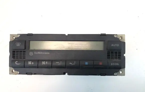 Volkswagen PASSAT B5 Climate control unit 3B2907044B