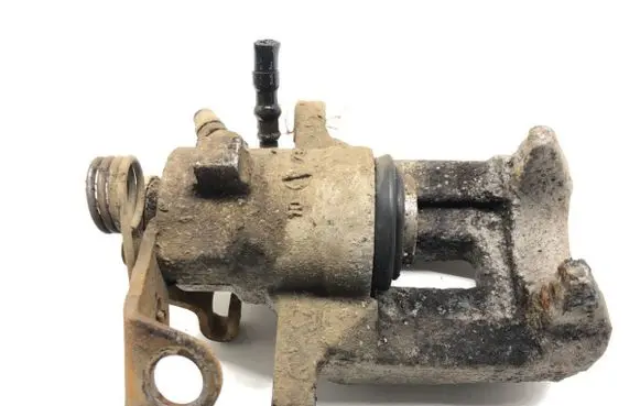 Volkswagen Polo IV 9N3 Rear brake caliper 