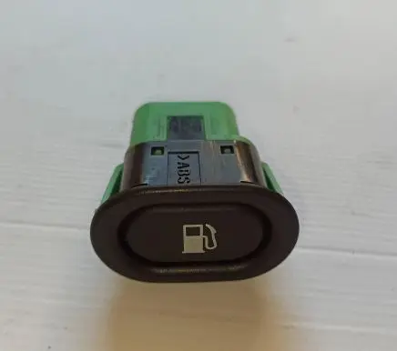 Saab 9-5 Fuel tank opening switch 4617544 156797