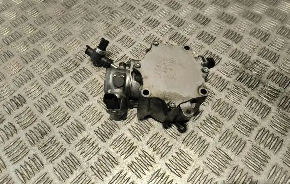 Volvo XC90 Vacuum pump 31316143