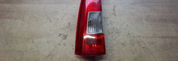 Volvo V70 Rear/tail lights 9154493