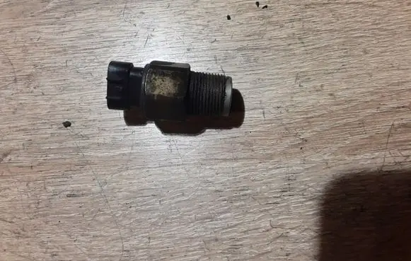 Fuel pressure sensor