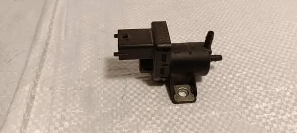 Maserati Levante Turbo solenoid valve 55204916