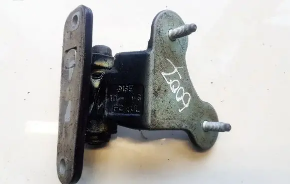 Mercedes-Benz C AMG W204 Rear door lower hinge 117194 A047058