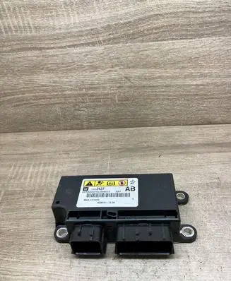 Opel Astra J Airbag control unit/module 13582437 AS2437EL324A6313