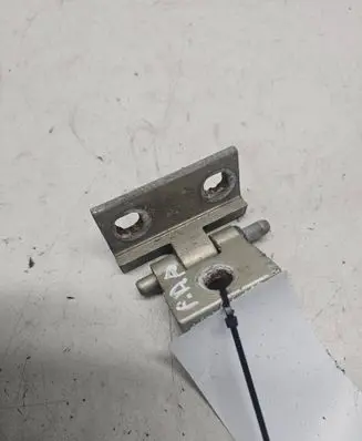 Volvo S60 Front door lower hinge 1234