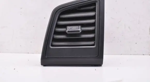 Volkswagen Transporter - Caravelle T6 Dashboard air vent grill cover trim 7E1819203G