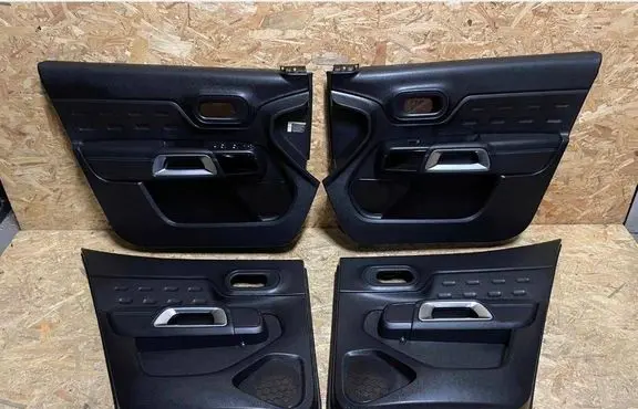 Citroen C5 Aircross Front door card panel trim 