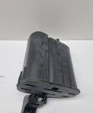 Chrysler Pacifica Active carbon filter fuel vapour canister 05147042AA 68393977AC P68393977AC