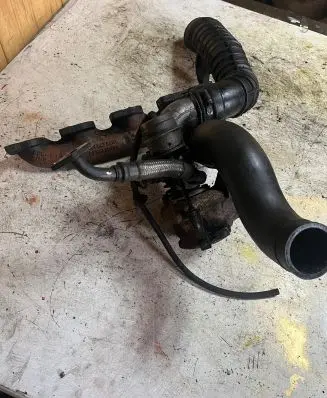 Mercedes-Benz Vito Viano W638 Turbo A6110981199