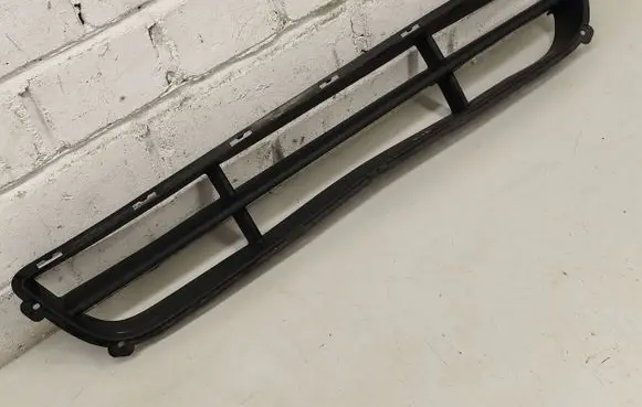 KIA Ceed Front bumper lower grill 865651H000