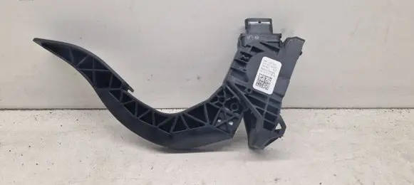 Audi Q7 4M Accelerator throttle pedal 8W1723523 6PV01164201