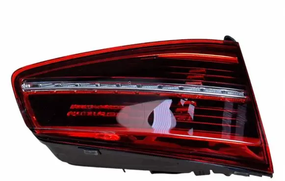 Volkswagen PASSAT B8 Tailgate rear/tail lights 3G9945307C