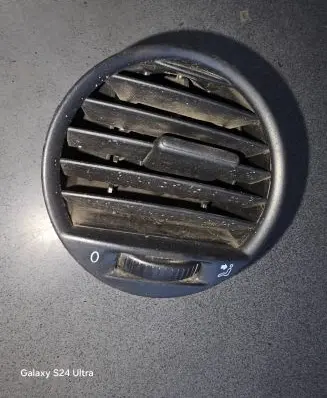 Volkswagen Caddy Dash center air vent grill 2K0819703B