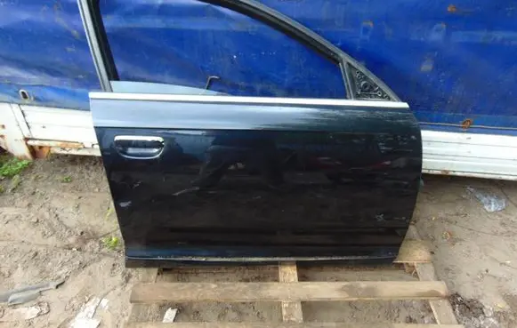 Audi A6 S6 C6 4F Front door
