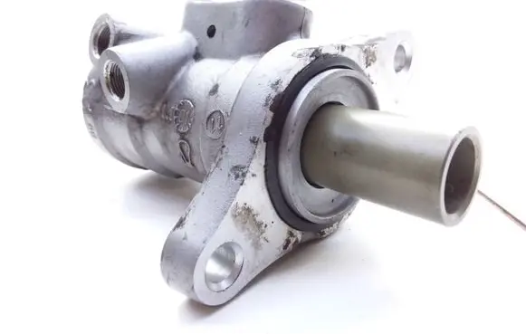 Renault Laguna II Master brake cylinder