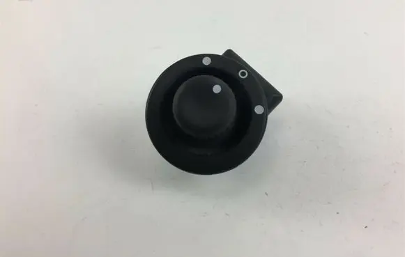 Renault Twingo II Electric window control switch 255704649R W3072