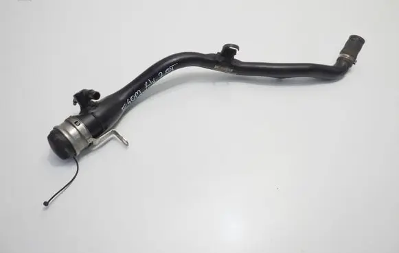 Fuel tank filler neck pipe