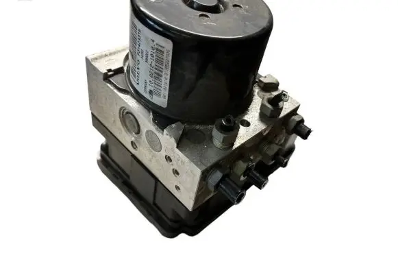 Volvo V40 ABS Pump P31423316 01205227936 10021210104