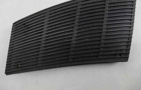 Mercedes-Benz S W126 Parcel shelf speaker trim grill 