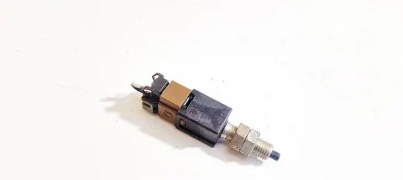 Subaru Legacy Brake pedal sensor switch