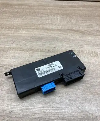BMW 5 F10 F11 Gateway control module 9380239