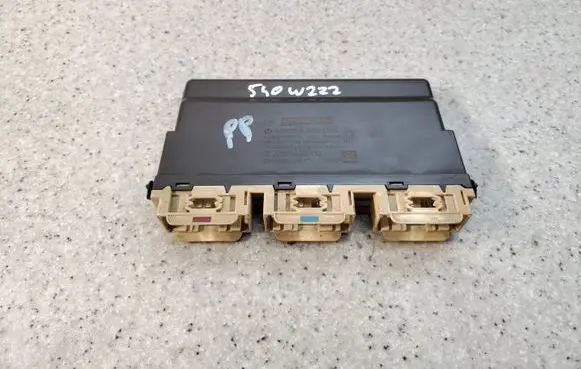 Mercedes-Benz S W222 Seat control module A222900071608 A2229000716