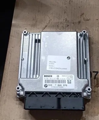 BMW X5 E70 Engine control unit/module ECU DDE7806976 7806976