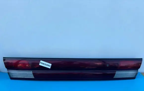 Nissan Maxima Tailgate rear/tail lights 4738B