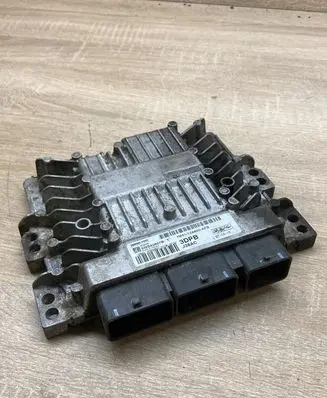 Ford Focus Engine control unit/module ECU 7M5112A650APB
