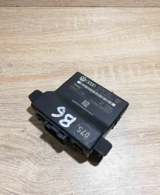 Volkswagen PASSAT B6 Gateway control module 3C0907530C
