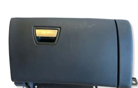 Maserati Ghibli Glove box 670010941