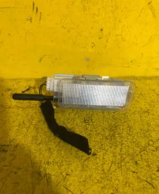 Peugeot 508 RXH Rear seat light