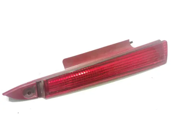 Rear tail light reflector