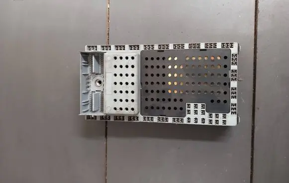 Volvo S80 Central body control module 8645170 00W056