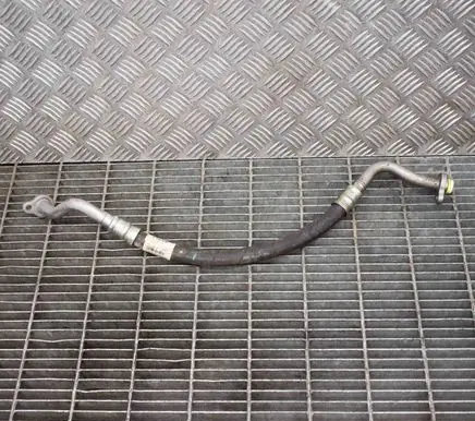 Volvo V70 Air conditioning (A/C) pipe/hose 31455071