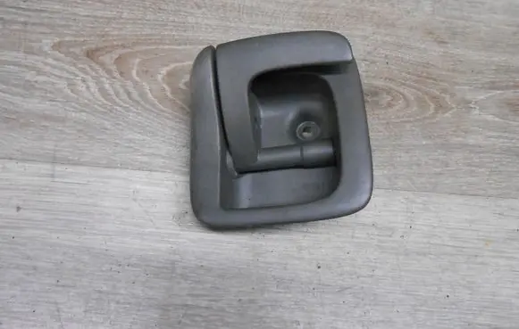 Engine bonnet (hood) release handle