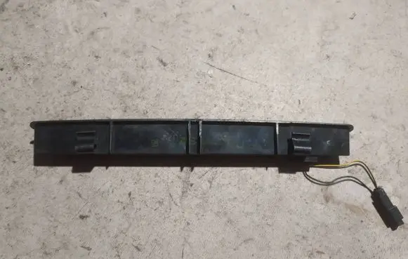 Opel Zafira A Third/center stoplight 90582025