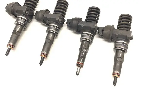 Audi A3 S3 8P Fuel injectors set 038130073AG