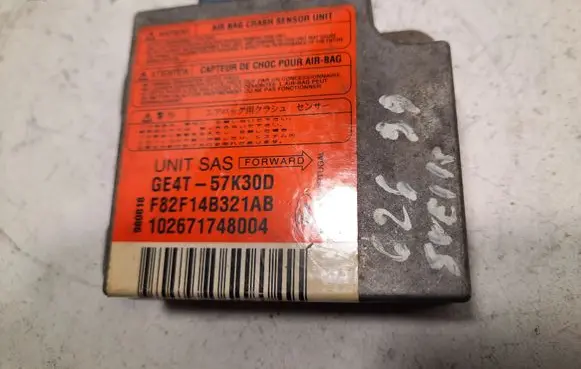 Mazda 626 Airbag control unit/module 102671748004 GE4T57K30D F82F14B321AB