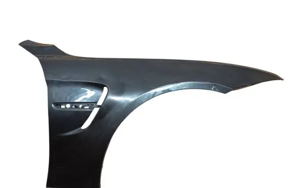 BMW M3 F80 Fender