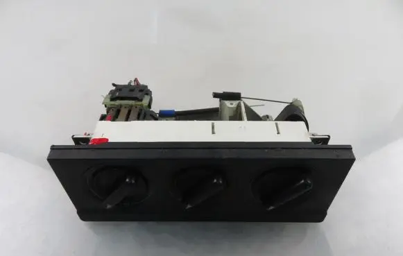 Audi 80 90 S2 B4 Interior fan control switch 8A1819073
