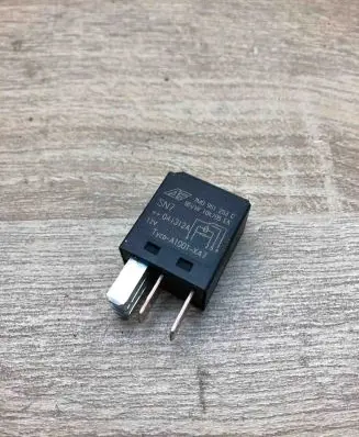Seat Alhambra (Mk1) Other relay 7M0951253C 95VW10K705EA SN7