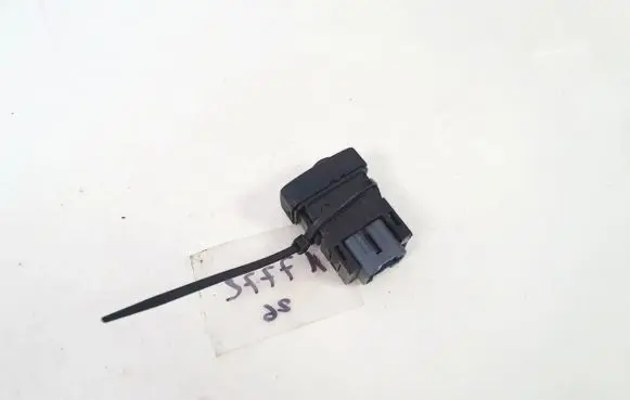 Toyota Avensis Verso Headlight level height control switch