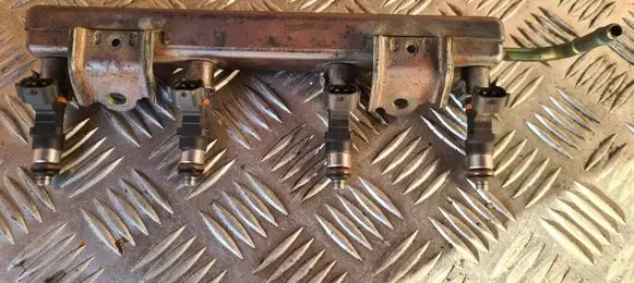 Fuel injectors set